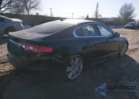 2010 Jaguar Xf Xfr z USA, uszkodzony, nr VIN SAJWA0JC3AMR49389
